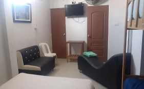 Hospedaje Las Palmeras
